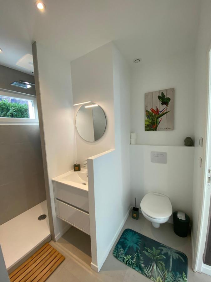Villa entourée de verdure avec parking privé Halluin Extérieur photo